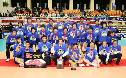 優勝時の集合写真2