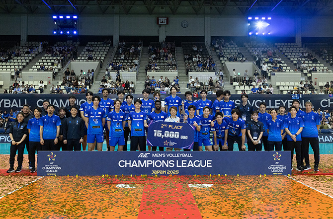 写真：アジアクラブ選手権大会2025年準優勝時の集合写真