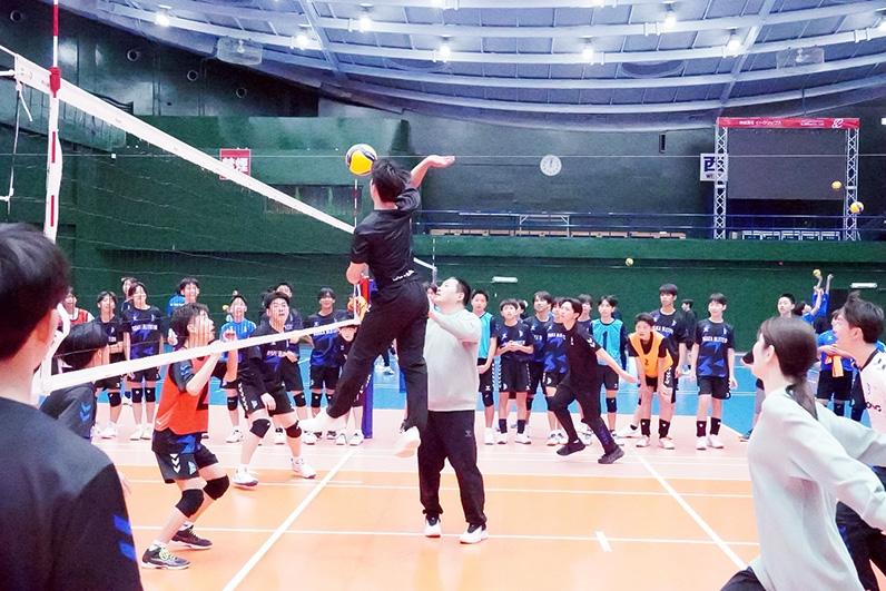 写真：バレーボール大会の様子