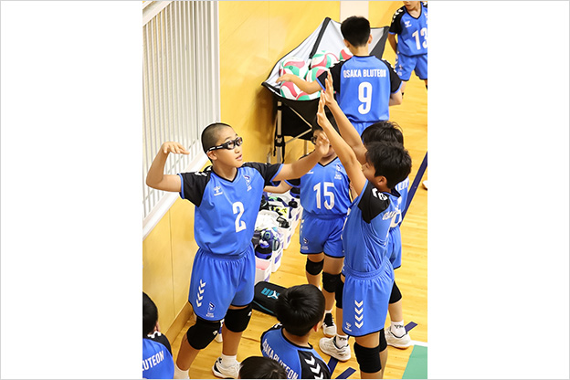 写真：コート外での選手の様子