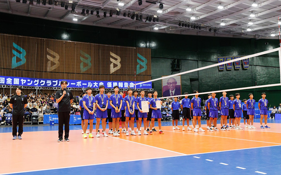 大阪ブルテオンU15選手の集合写真