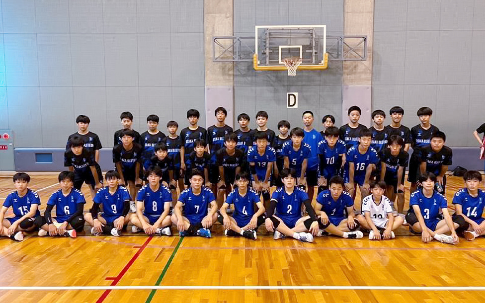 大阪ブルテオンU15選手の集合写真