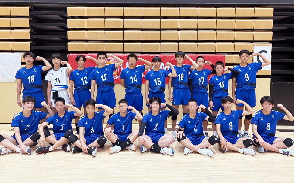 大阪ブルテオンU15選手の集合写真