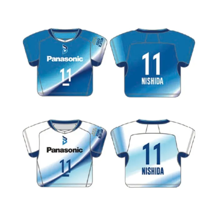 Image : Pin's secret en forme d'uniforme 2026-27