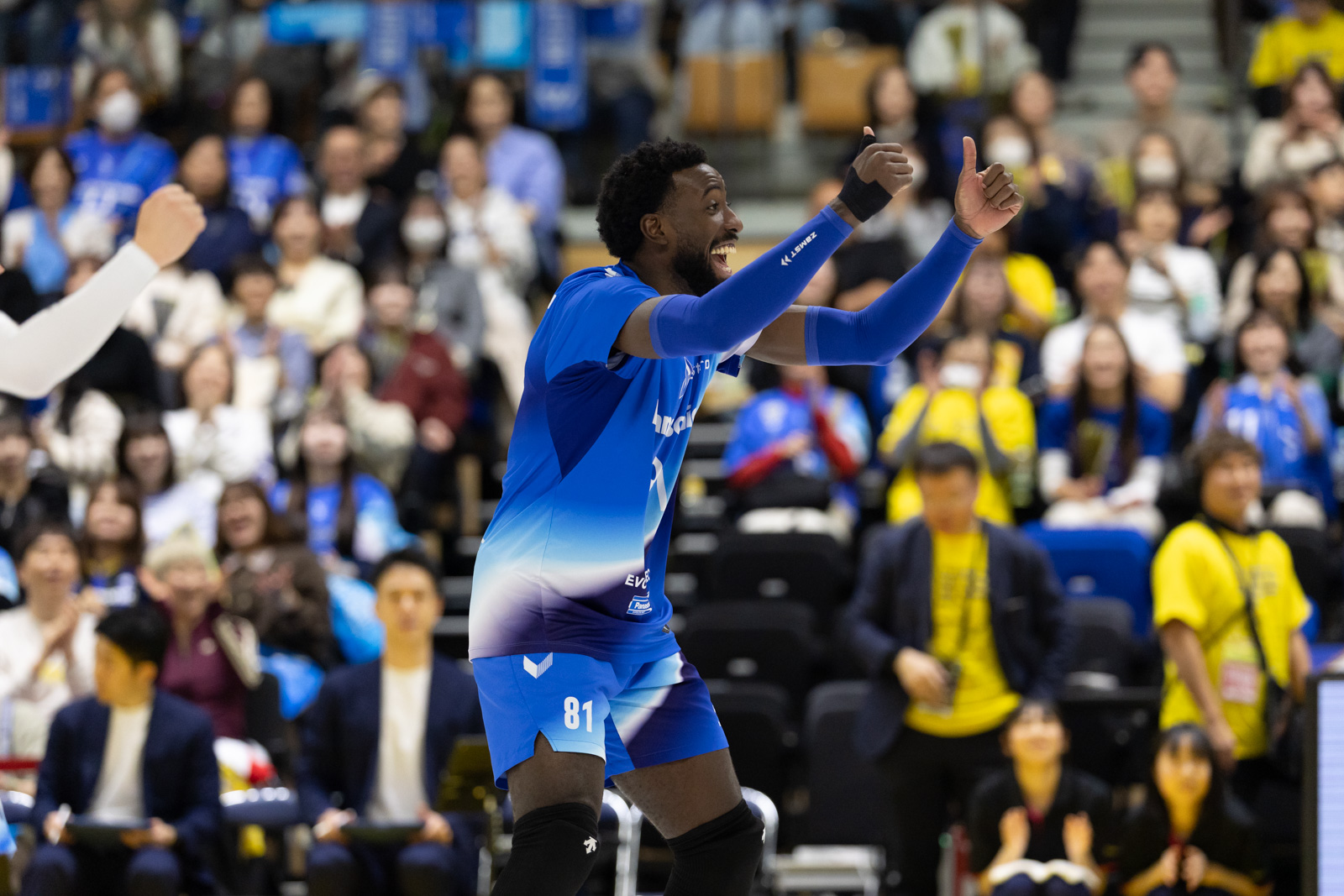 写真：ロペス
