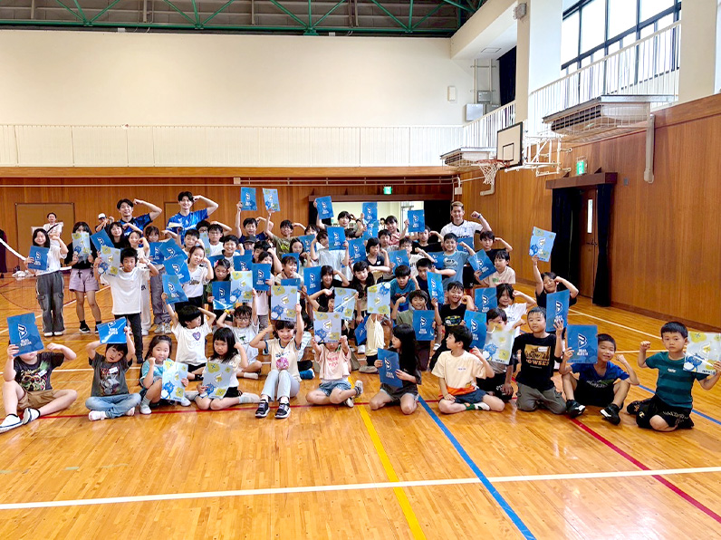 バレーボール教室（枚方市立開成小学校） | 子どもふれあい事業