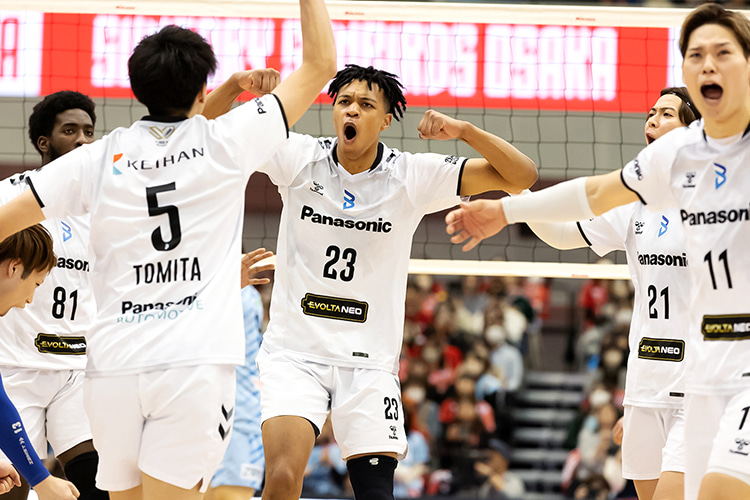 大阪ブルテオン 山内晶大選手 レプリカユニフォームLサイズ 11勝目💪💪✨ #山内晶大 選手に勝利の誕生日プレゼント