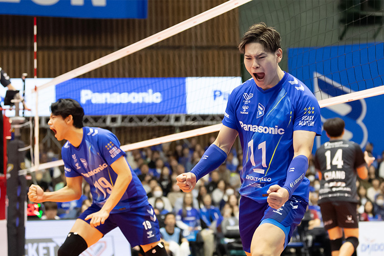 写真:西川選手(左)、西田選手(右)