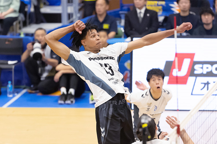 写真:エバデダン選手