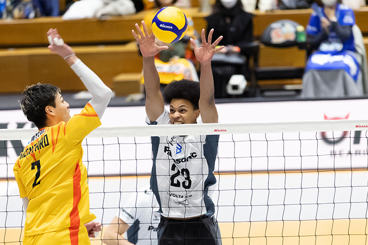 写真:エバデダン選手