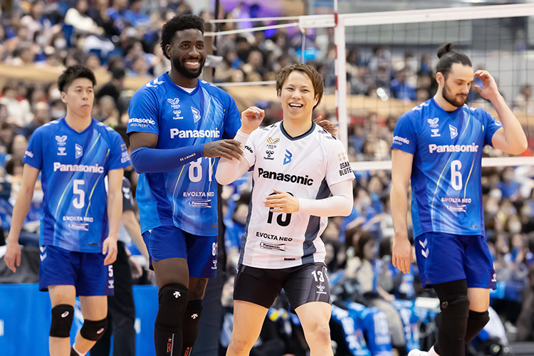 写真:ロペス選手、山本選手