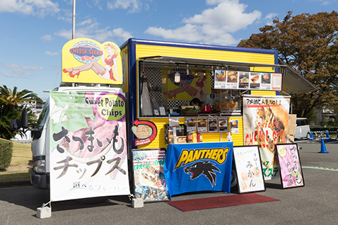 写真：WIND SFの移動販売車