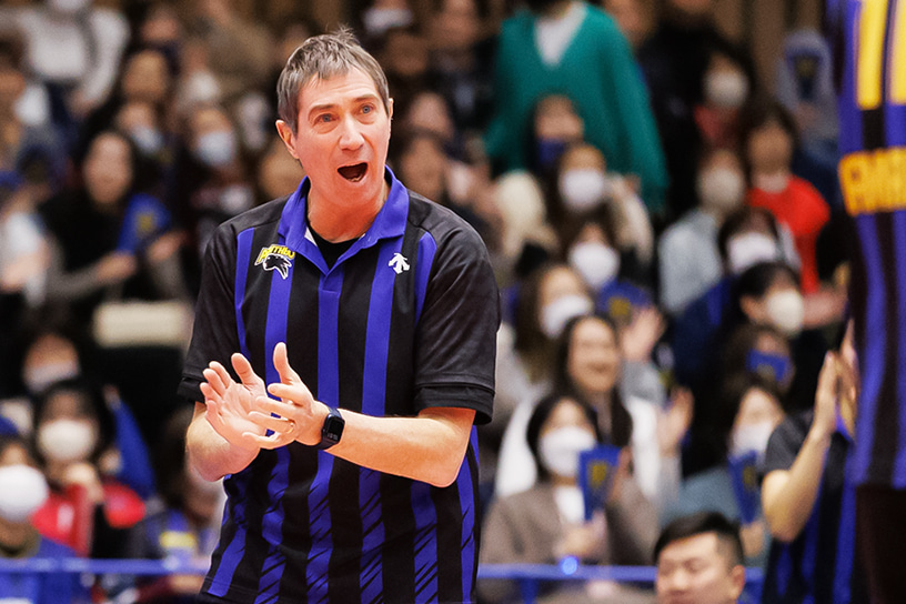 写真：ティリ監督