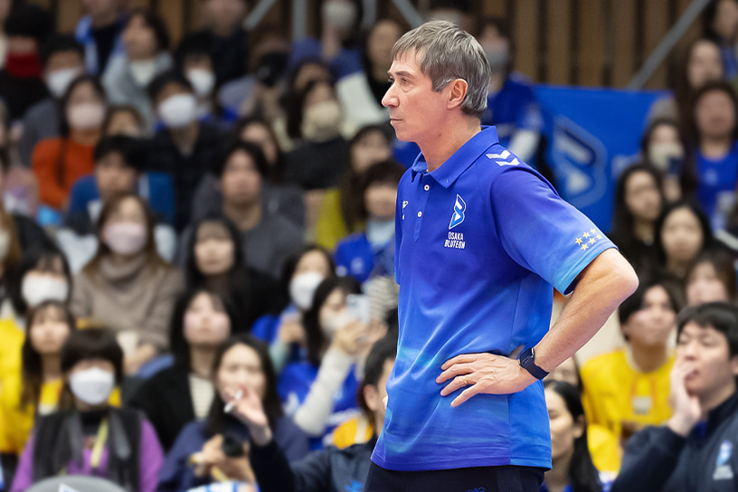 写真:ティリ監督