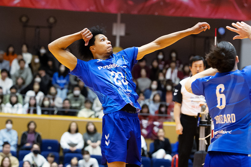 写真：エバデダン選手