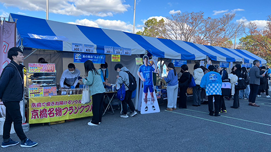画像：京阪ブース(昨シーズンの様子)