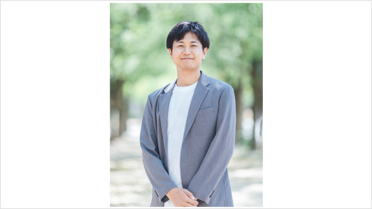 画像：コートアナウンサー 小松 建太